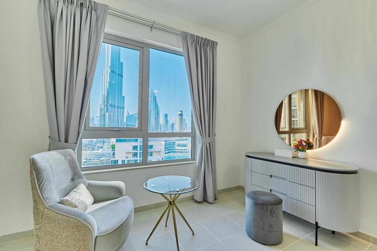 Burj Khalifa Front View & Fountain View Island Paradise 2Br Luxury Apartment Burj Residences Golden Homes Dubai Luaran gambar